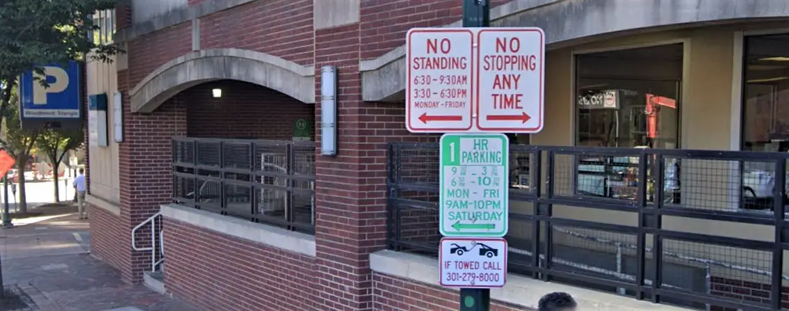 Street Parking in Bethesda